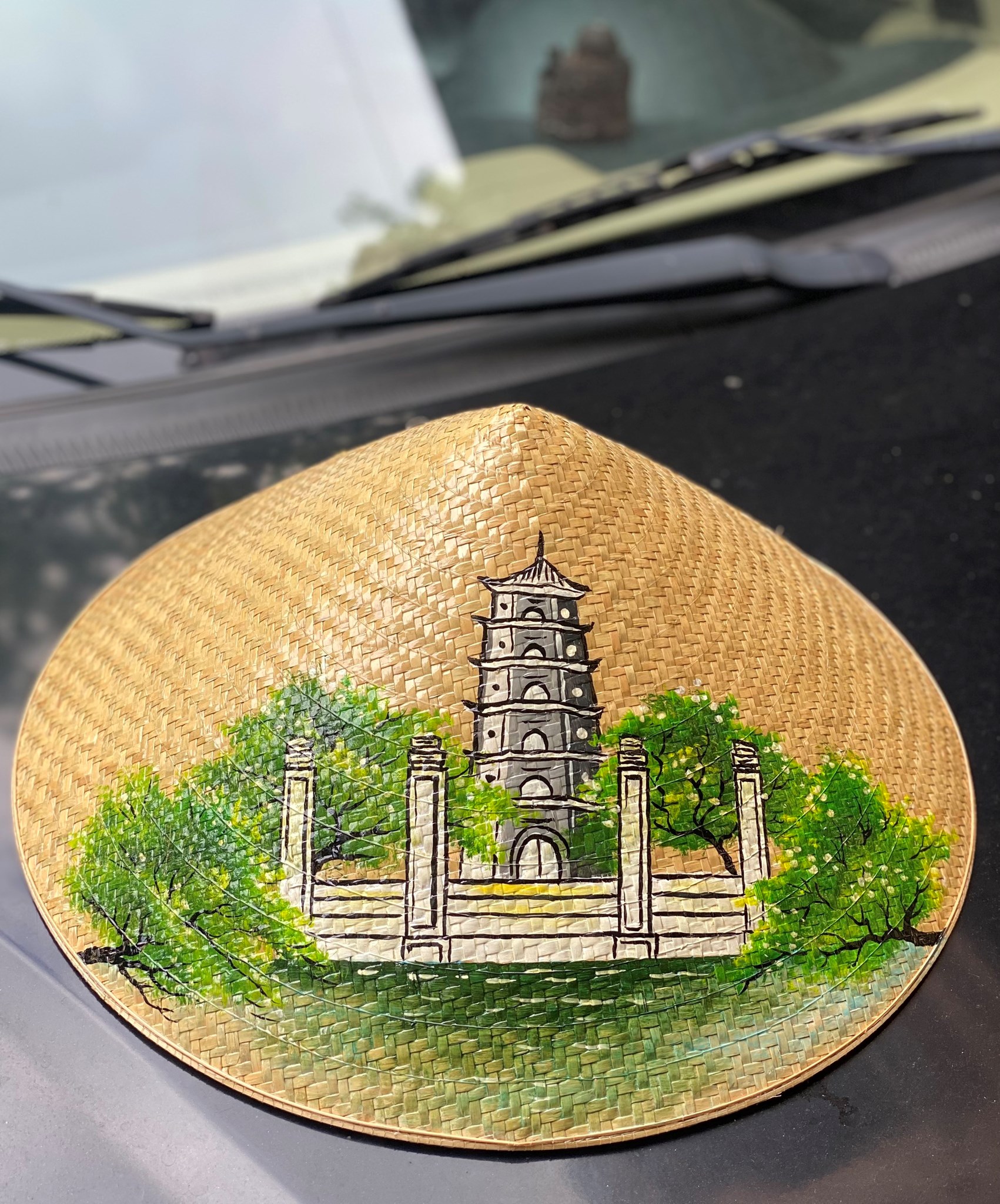 Ảnh của Nón Cỏ Bàng Hình Chùa Thiên Mụ