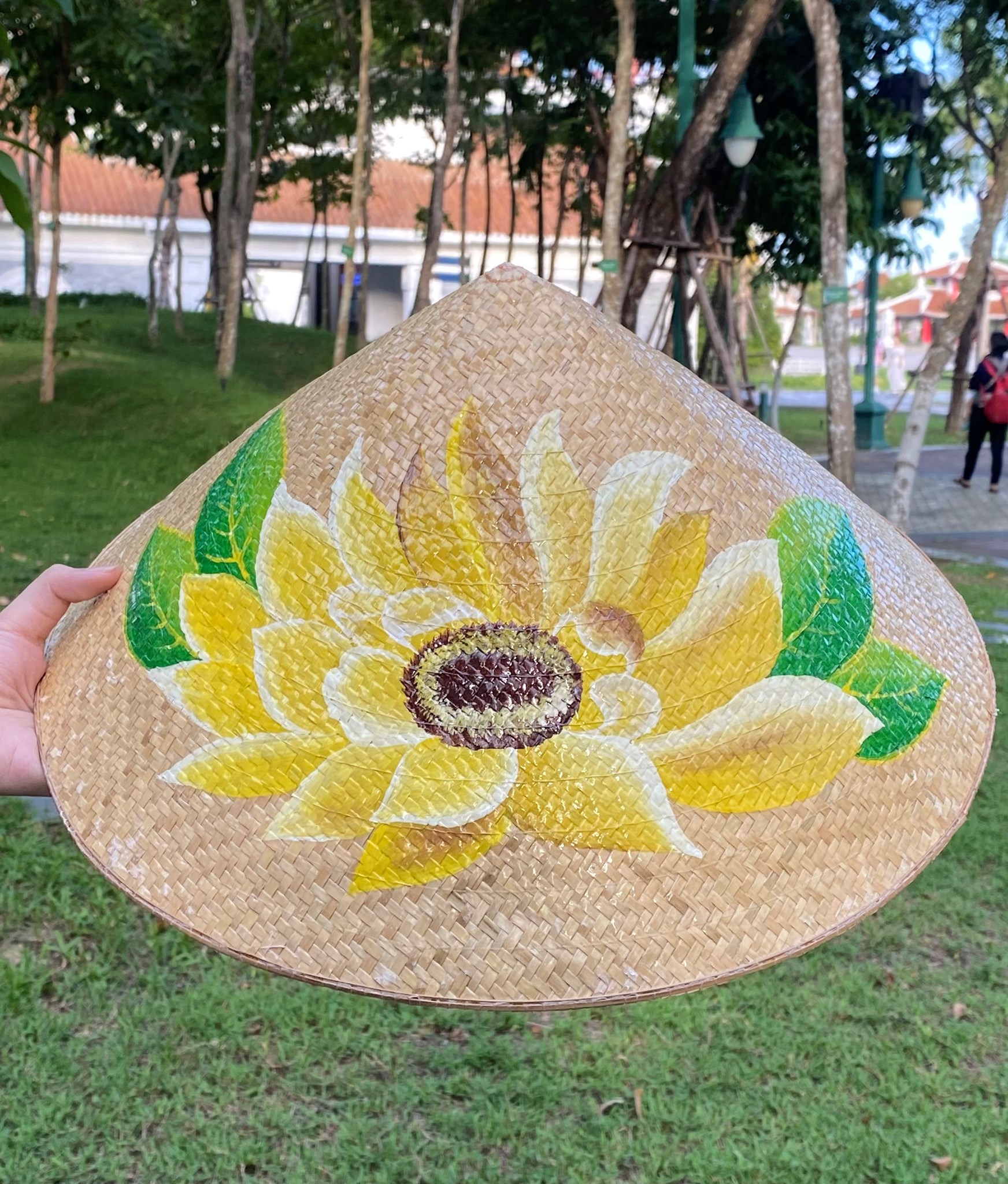 Ảnh của Nón Cỏ Bàng Hình Hoa Hướng Dương